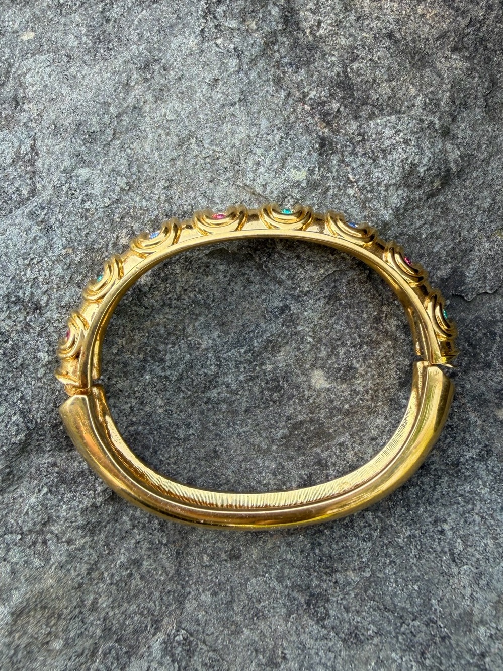 Vintage Swarovski Crystal Gold Multicolor Bangle Bracelet - Picture 10 of 12